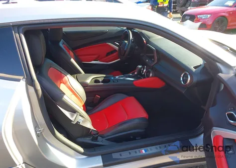 2016 Chevrolet Camaro 2Lt из США, поврежденный, VIN 1G1FD1RS7G0184638